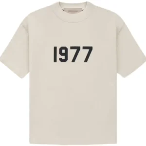 Essentials 1977 T-Shirts